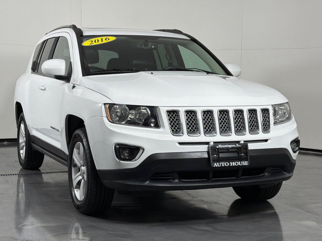 Used 2016 Jeep Compass High Altitude AWD/4WD image 3