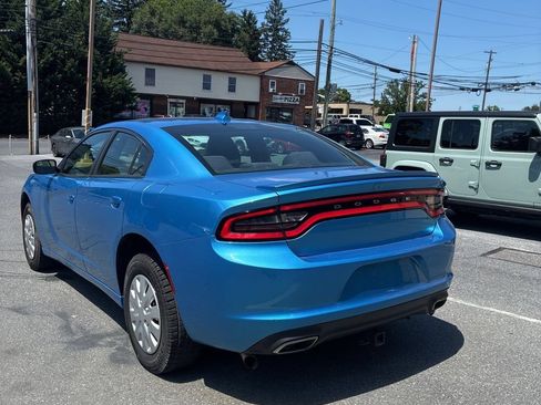 Used 2016 Dodge Charger SXT w/ Rallye Group RWD image 4