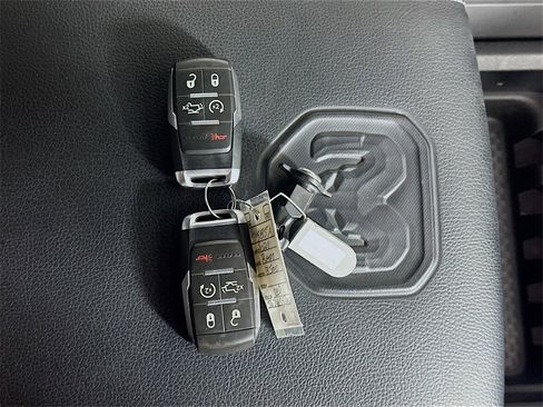 Used 2021 RAM 3500 Laramie image 35