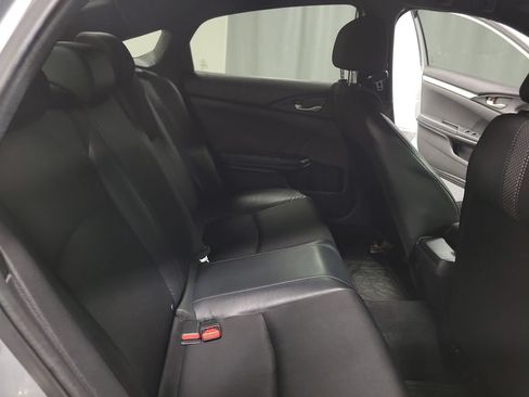 Used 2019 Honda Civic Sport image 28
