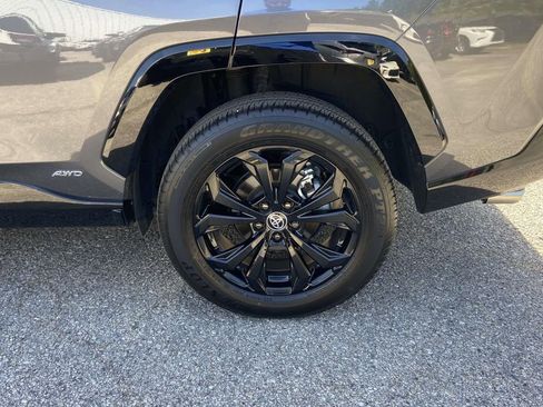 Used 2025 Toyota RAV4 XSE image 9