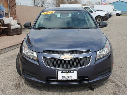 Used 2014 Chevrolet Cruze LS image 8