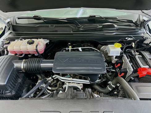 Used 2023 RAM 1500 Big Horn AWD/4WD image 33