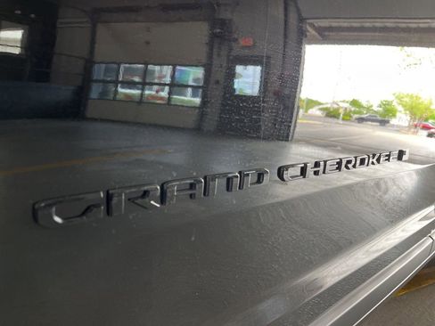 New 2026 Jeep Grand Cherokee L Limited AWD/4WD image 14