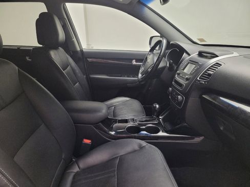 Used 2014 Kia Sorento EX image 21