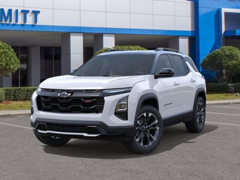 New 2026 Chevrolet Equinox RS w/ LPO, Floor Liner Package FWD image 6