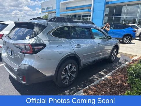 Used 2021 Subaru Outback Limited XT w/ Popular Package #2 AWD/4WD image 2