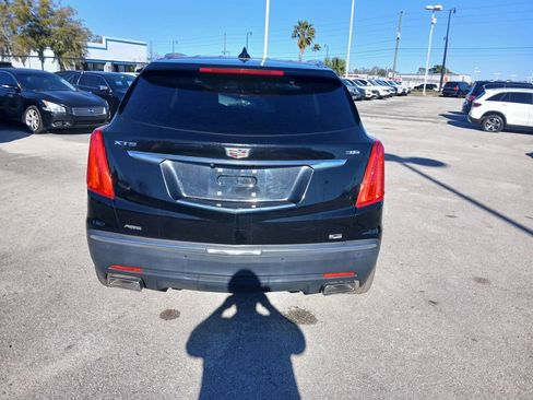 Used 2017 Cadillac XT5 Luxury w/ Driver Awareness Package FWD image 5