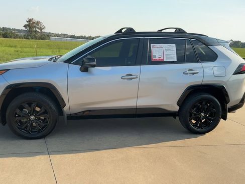 Used 2023 Toyota RAV4 XSE image 4