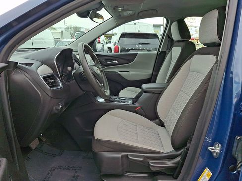 Used 2024 Chevrolet Equinox LS FWD image 13