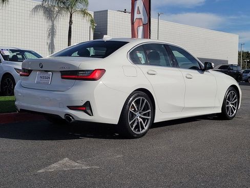 Used 2021 BMW 330i Sedan w/ Premium Package image 34