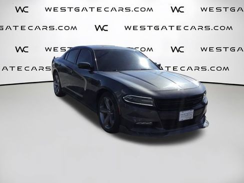Certified 2018 Dodge Charger R/T image 2