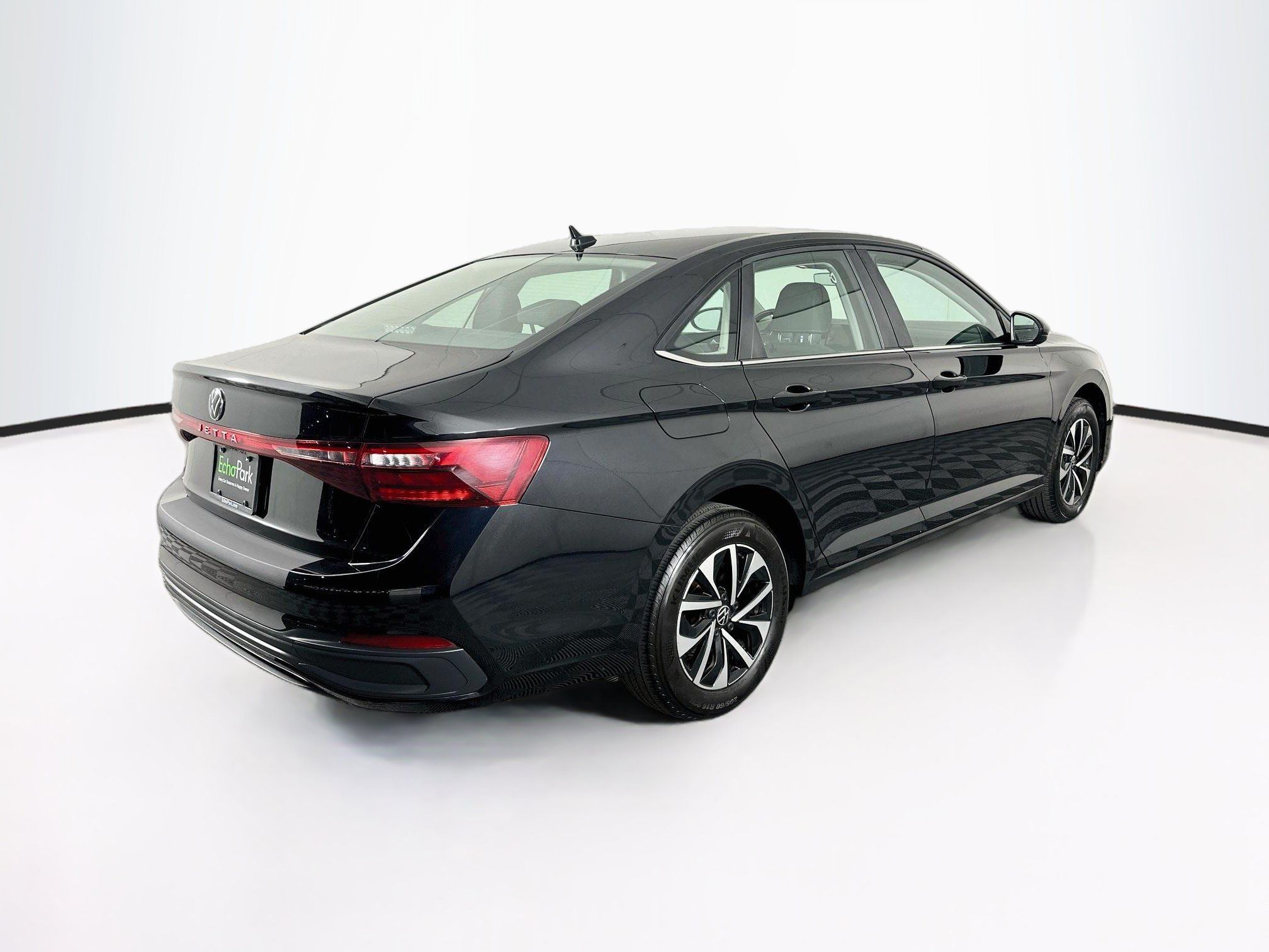 Used 2025 Volkswagen Jetta S FWD image 9