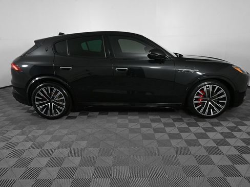 Used 2023 Maserati Grecale Modena AWD/4WD image 24