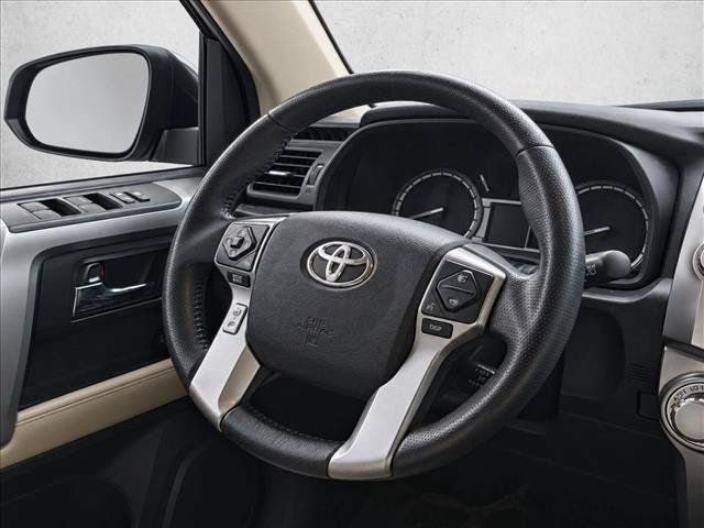 Used 2018 Toyota 4Runner SR5 Premium AWD/4WD image 17