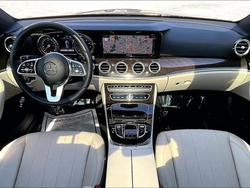 Used 2019 Mercedes-Benz E 450 4MATIC Wagon w/ Premium Package image 15