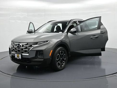 Used 2022 Hyundai Santa Cruz SEL Premium AWD/4WD image 25