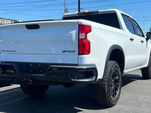 Used 2023 Chevrolet Silverado 1500 ZR2 w/ Technology Package image 23