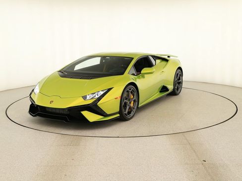 Used 2023 Lamborghini Huracan Tecnica RWD image 12