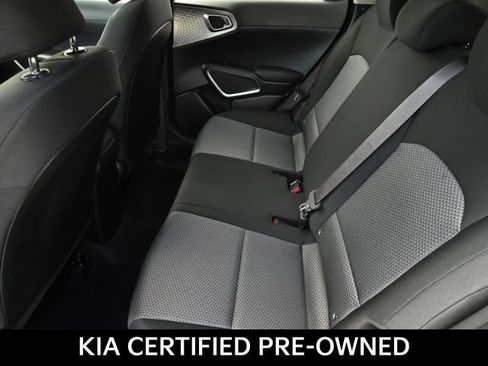 Certified 2025 Kia Soul LX w/ LX Technology Package FWD image 11