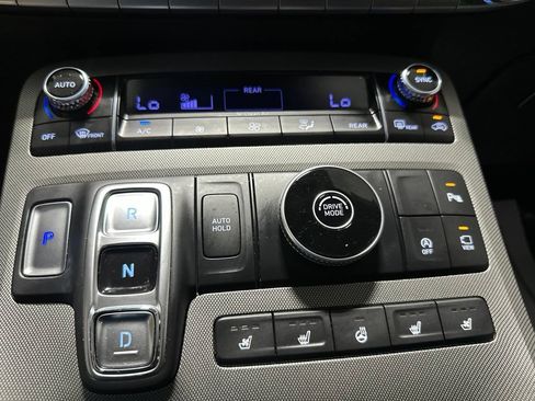Used 2021 Hyundai Palisade Limited FWD image 20