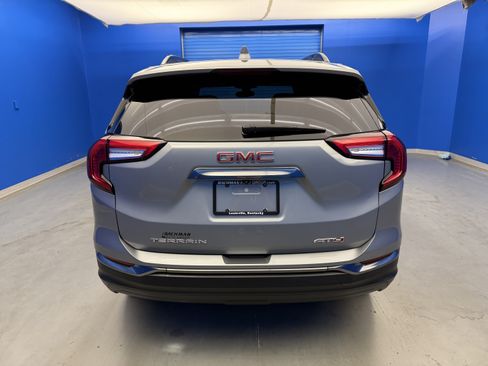 Used 2023 GMC Terrain AT4 AWD/4WD image 6