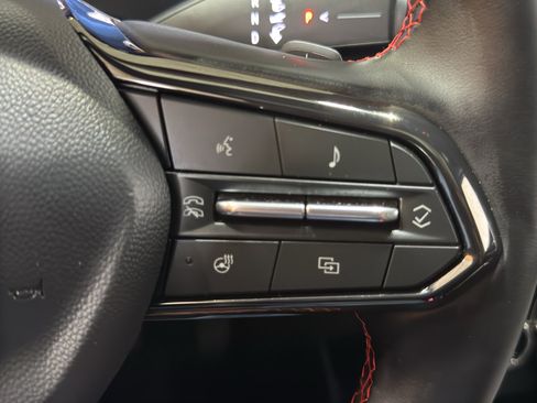 Used 2026 Chevrolet Traverse RS AWD/4WD image 28