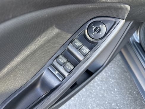 Used 2017 Ford Focus SEL image 15