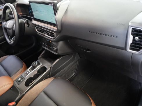 New 2025 Ford Bronco Sport Outer Banks w/ Outer Banks Tech Package+ AWD/4WD image 21