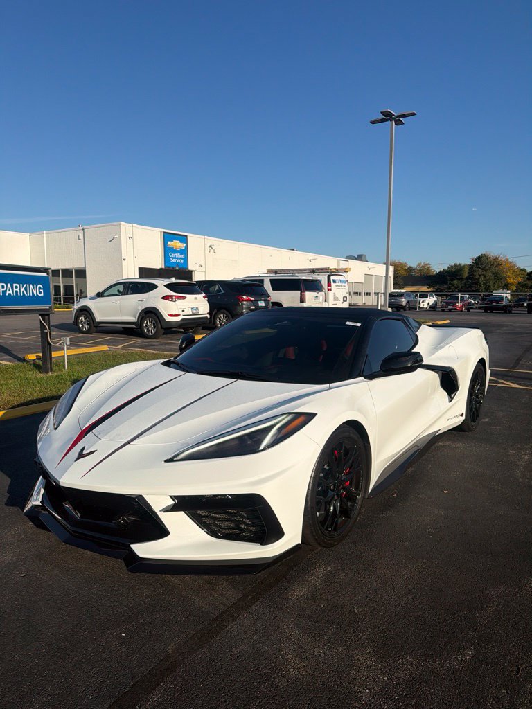 Used 2026 Chevrolet Corvette Stingray Preferred Conv w/ Stealth Interior Trim Package RWD image 4