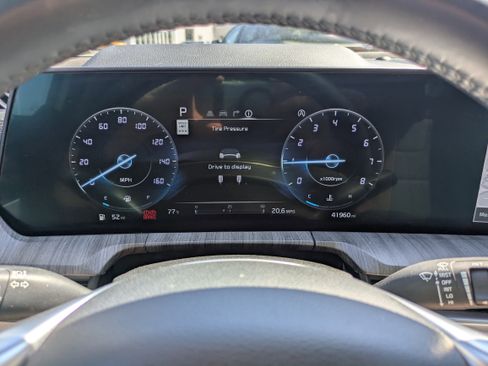 Used 2025 Kia Telluride SX w/ SX Captain's Chair Package image 21