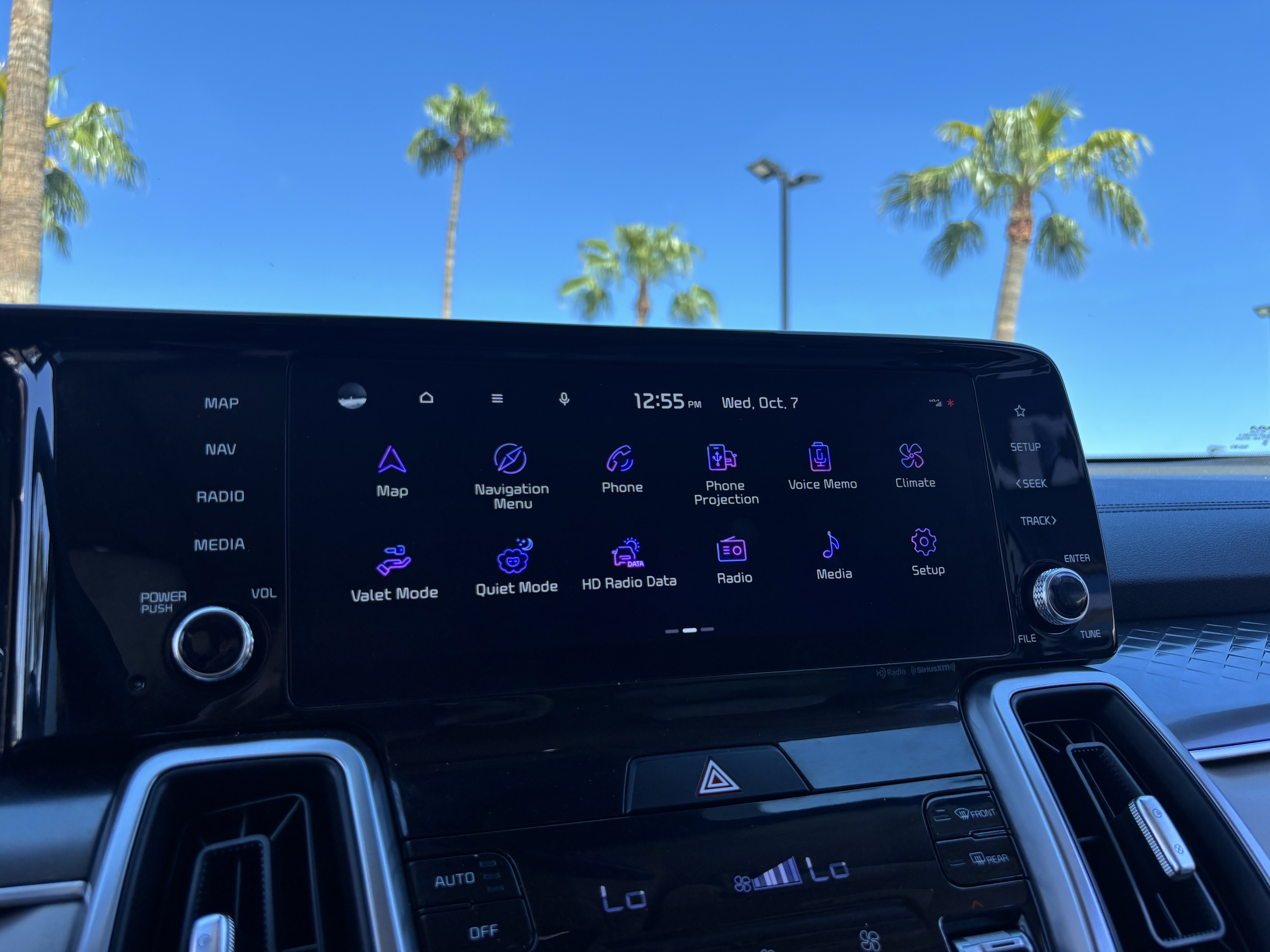 Used 2023 Kia Sorento S w/ Panoramic Sunroof Package FWD image 21