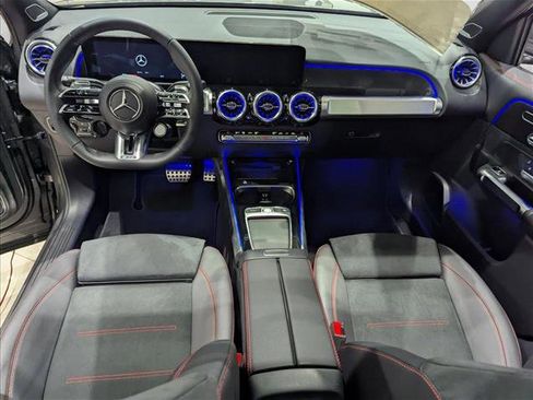 Used 2025 Mercedes-Benz GLB 35 AMG 4MATIC image 14