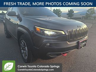 Used 2020 Jeep Cherokee Trailhawk w/ Cold Weather Group AWD/4WD 360° Tour