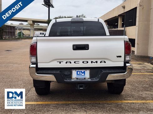 Used 2023 Toyota Tacoma TRD Off-Road image 7