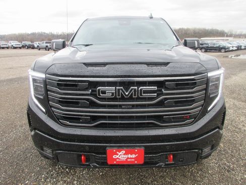 New 2026 GMC Sierra 1500 AT4 w/ AT4 Premium Package image 12