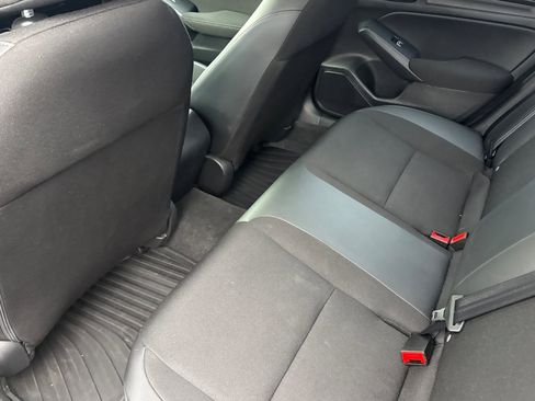 Used 2023 Honda Civic Sport image 15