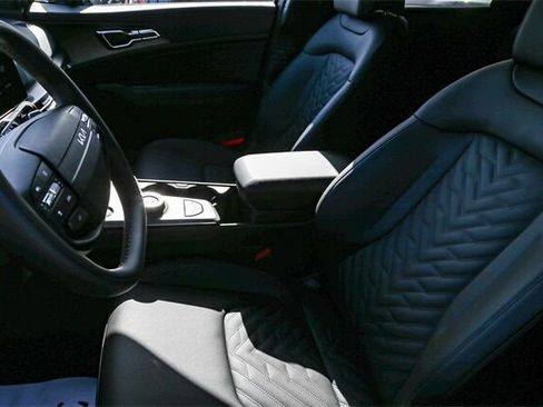 Certified 2026 Kia Sportage X-Line image 12