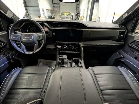 Used 2024 GMC Sierra 1500 AT4X w/ AT4X AEV Edition AWD/4WD image 11