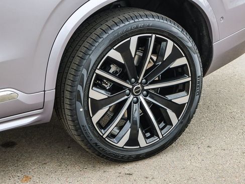 New 2026 Volvo XC90 B6 Plus w/ Protection Package image 10