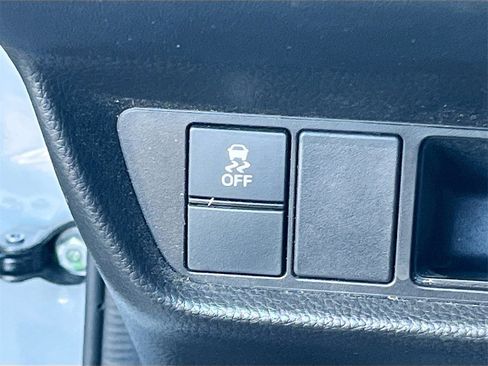 Used 2025 Honda HR-V Sport image 10