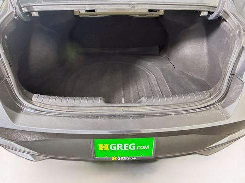 Used 2023 Hyundai Elantra SEL FWD image 35