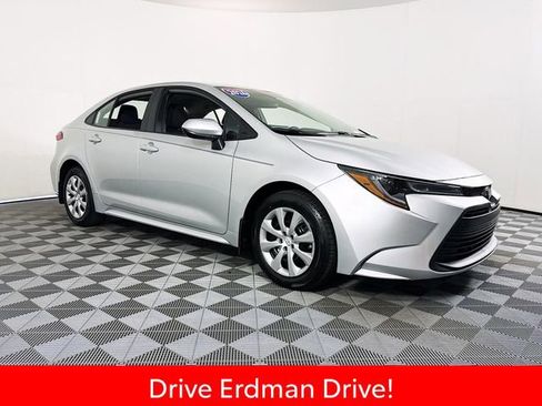 Certified 2026 Toyota Corolla LE FWD image 1