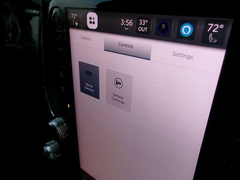 Certified 2025 RAM 1500 Laramie image 28