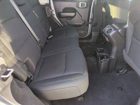 Used 2020 Jeep Wrangler Unlimited Sport S image 18