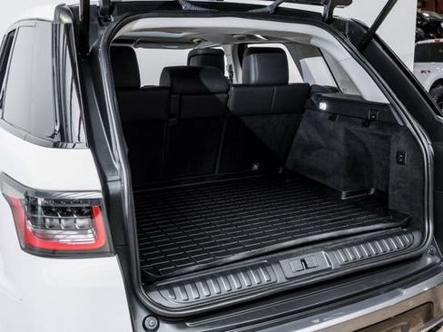 Used 2019 Land Rover Range Rover Sport HSE image 35