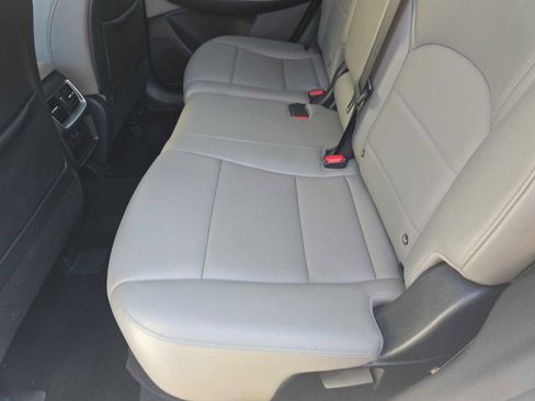 Used 2023 INFINITI QX50 Luxe FWD image 16