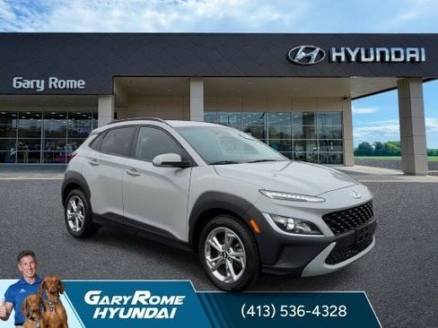 Certified 2022 Hyundai Kona SEL AWD/4WD image 2