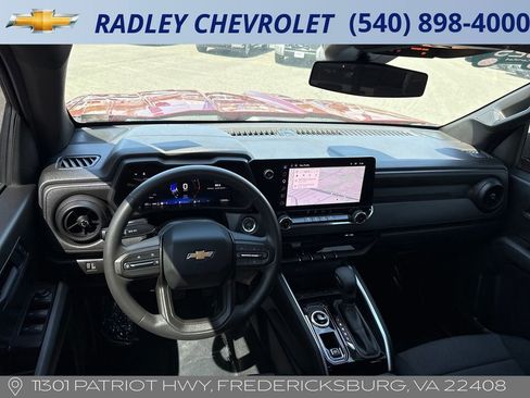 Certified 2025 Chevrolet Colorado W/T w/ Advanced Trailering Package AWD/4WD image 18