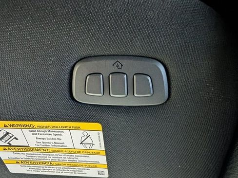 Used 2025 Ford Expedition Platinum w/ Stealth Performance Package AWD/4WD image 27